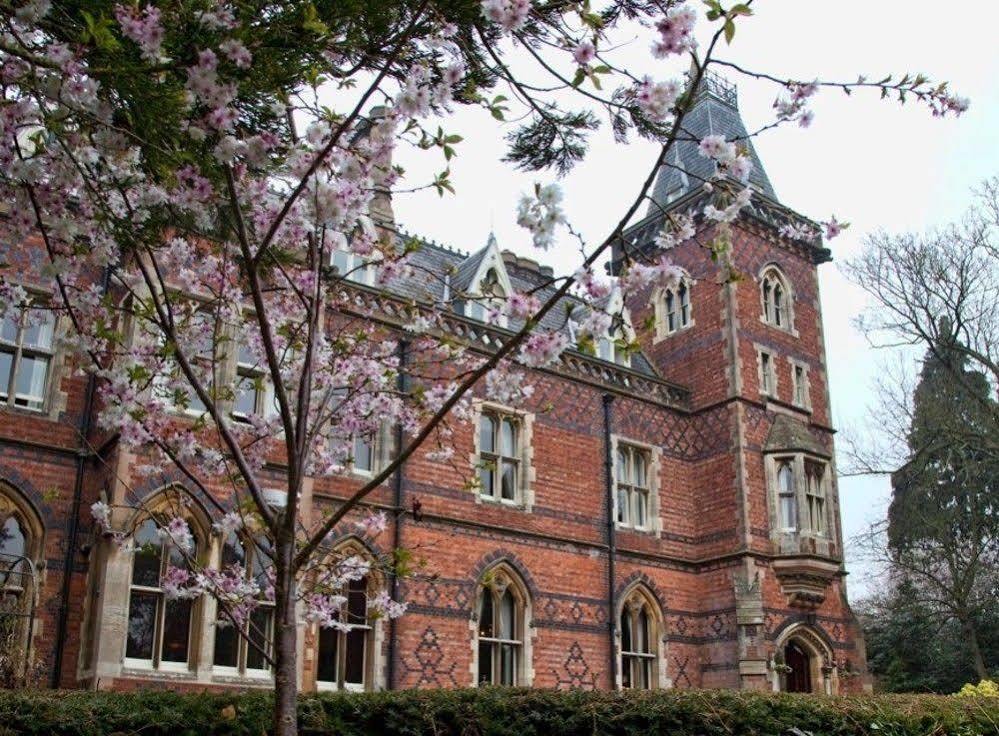 Brownsover Hall Rugby Exteriör bild