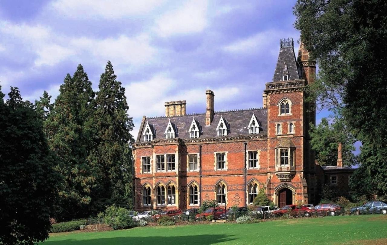 Brownsover Hall Rugby Exteriör bild